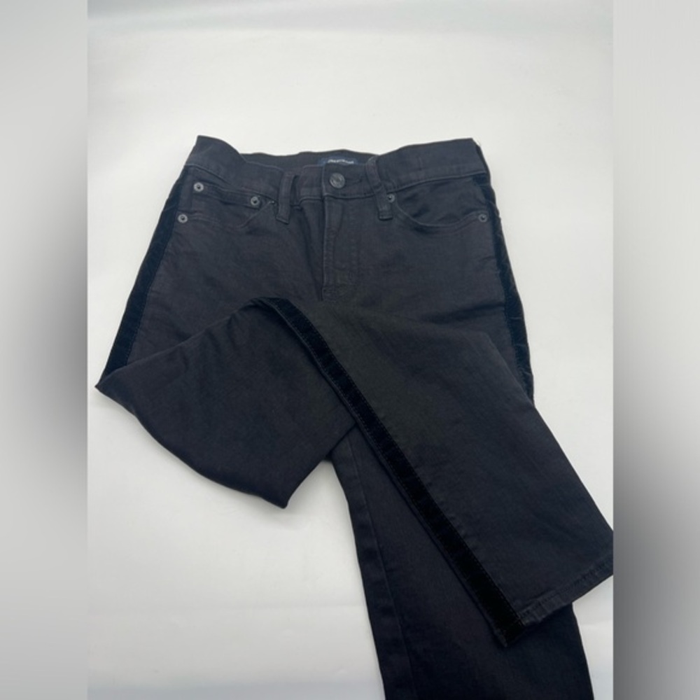J Crew black skinny jeans w/ velvet side stripe on both sides size 25P. 32” long